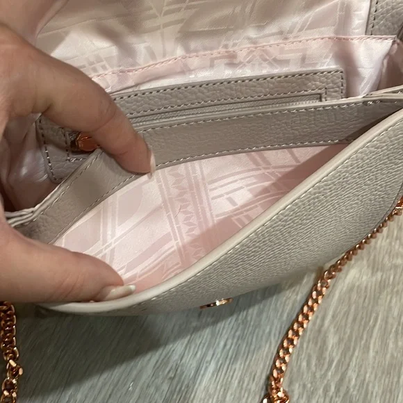 Ted Baker Bag - Picture 9 of 11